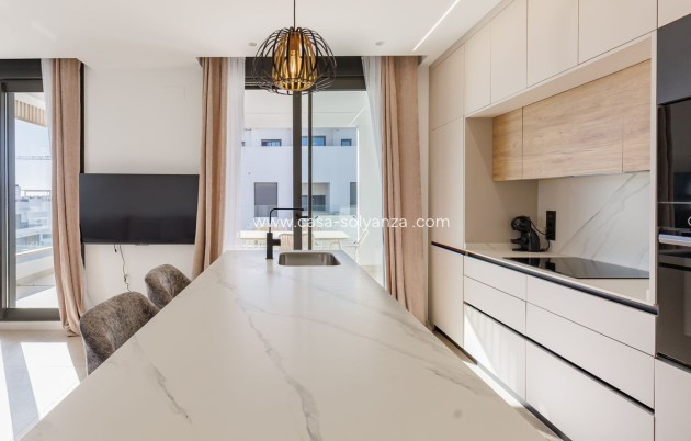 Wiederverkauf - Wohnung - Los Alcázares - Los Alcazares Centro