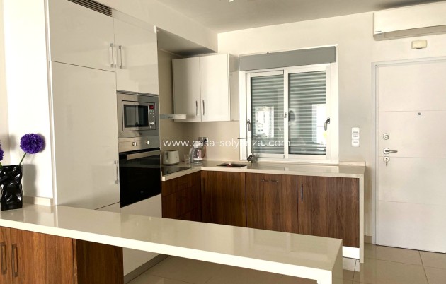 Resale - Bungalow - Orihuela Costa - Costa Blanca