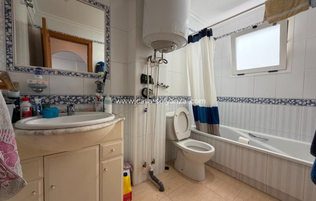 Resale - Apartment / flat - Torrevieja - Center