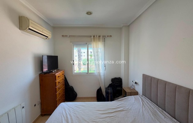 Resale - Apartment / flat - Torrevieja - Center