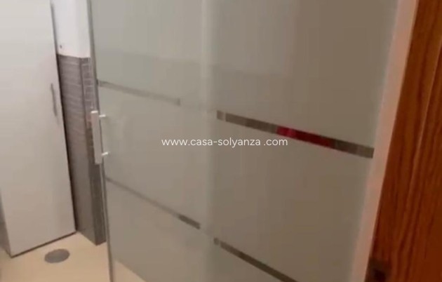 Resale - Apartment / flat - Torrevieja - Center