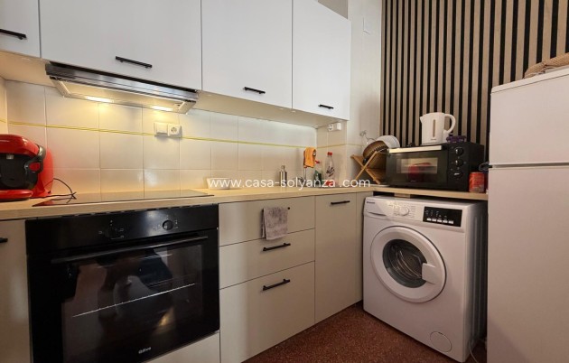 Herverkoop - Appartement / flat - Torrevieja - Playa de los Locos