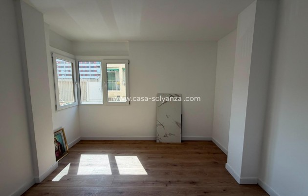 Revente - Appartement - Torrevieja - Playa del Acequión