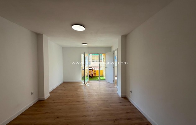 Revente - Appartement - Torrevieja - Playa del Acequión
