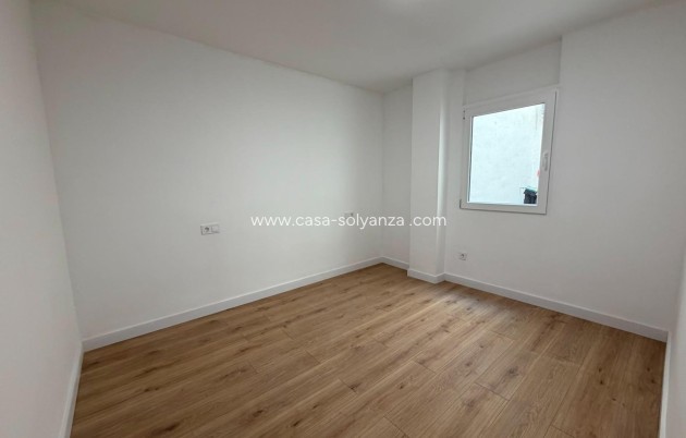 Revente - Appartement - Torrevieja - Playa del Acequión