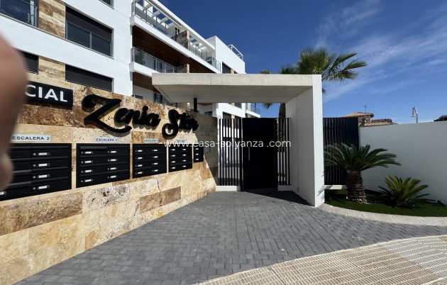 Resale - Apartment / flat - La Zenia - Costa Blanca