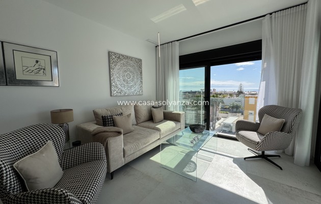Resale - Apartment / flat - La Zenia - Costa Blanca
