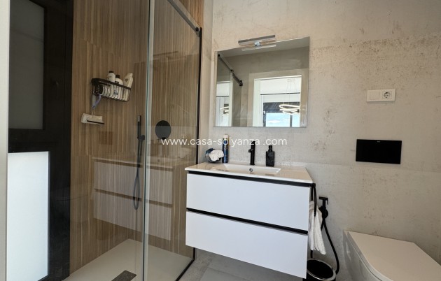 Resale - Apartment / flat - La Zenia - Costa Blanca
