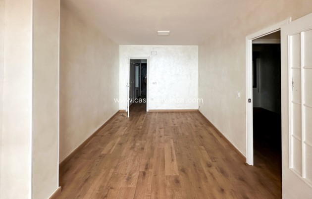 Reventa - Apartamento / piso - Torrevieja - Costa Blanca