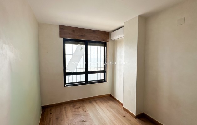 Reventa - Apartamento / piso - Torrevieja - Costa Blanca
