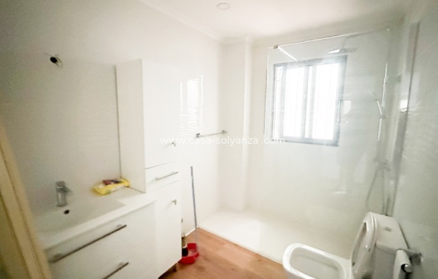 Reventa - Apartamento / piso - Torrevieja - Costa Blanca