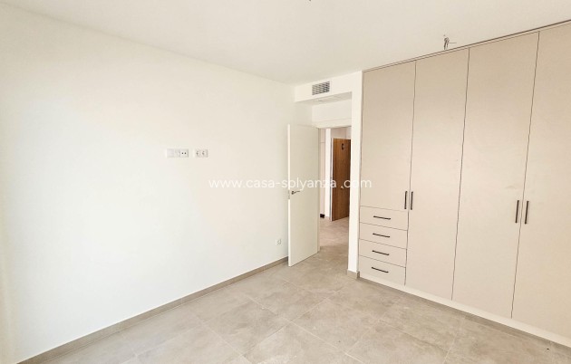 Wiederverkauf - Wohnung - Torrevieja - Playa del Cura