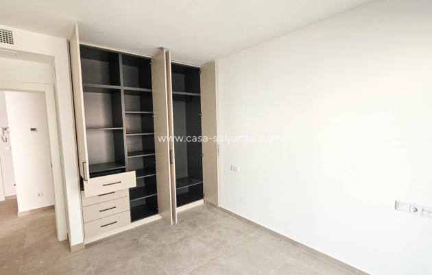 Wiederverkauf - Wohnung - Torrevieja - Playa del Cura