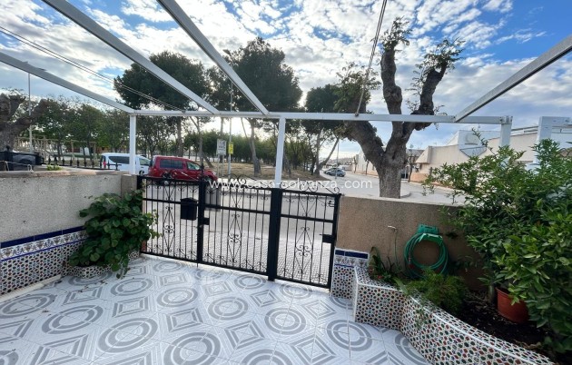 Resale - Apartment / flat - Los Alcázares - La Rambla