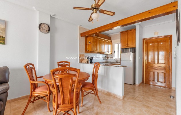 Resale - Apartment / flat - Orihuela - Villamartin