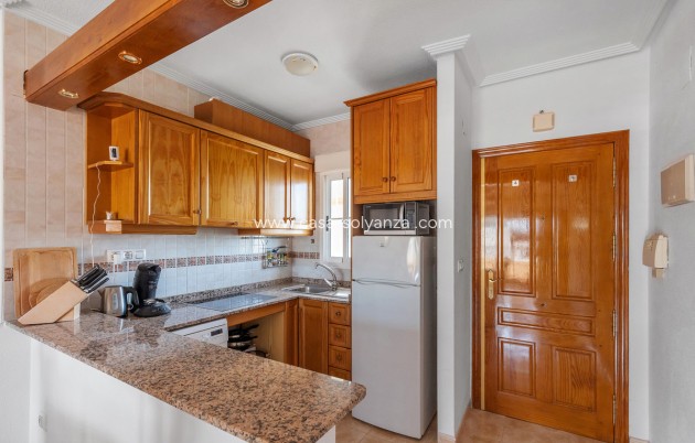 Resale - Apartment / flat - Orihuela - Villamartin