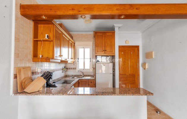 Resale - Apartment / flat - Orihuela - Villamartin