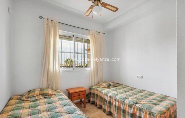 Resale - Apartment / flat - Orihuela - Villamartin