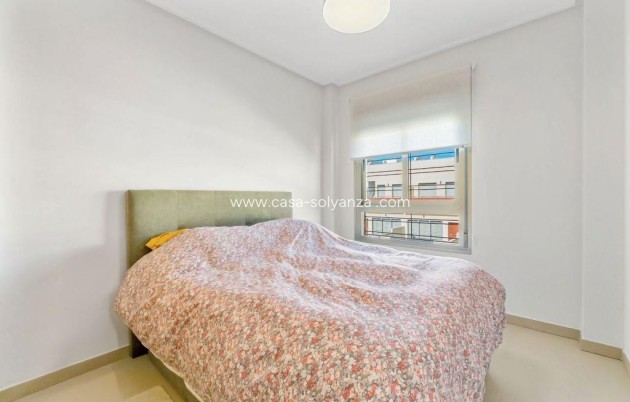 Resale - Apartment / flat - Pilar de la Horadada - Torre de Horadada