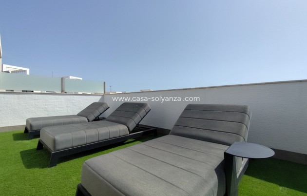 Resale - Apartment / flat - El Raso