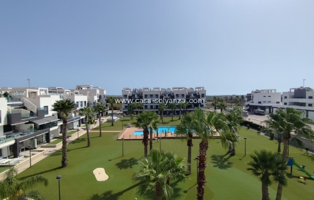 Resale - Apartment / flat - El Raso