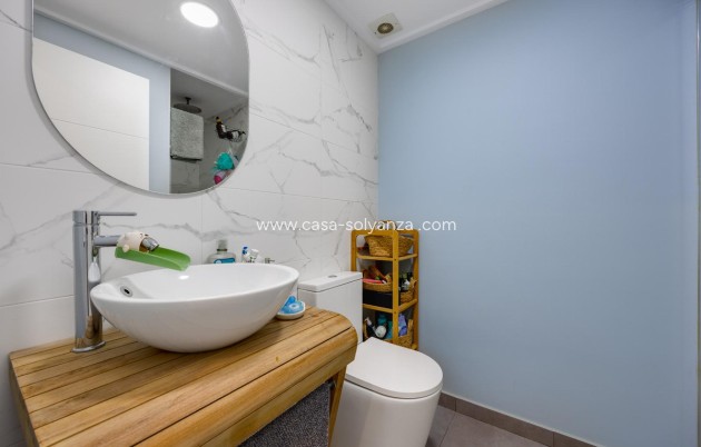 Resale - Apartment / flat - Torrevieja - Torrevieja Centro