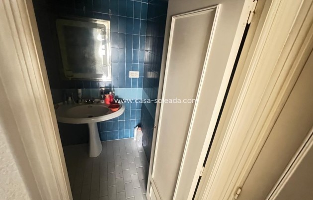 Resale - Apartment / flat - Guardamar del Segura - Pueblo