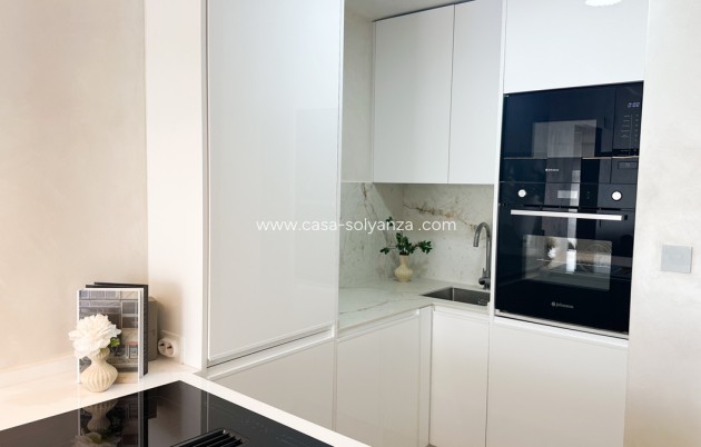 Revente - Appartement - Torrevieja - Torrevieja Centro