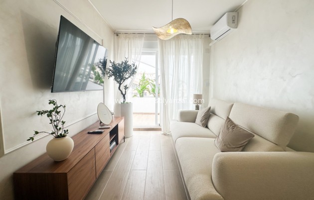 Revente - Appartement - Torrevieja - Torrevieja Centro