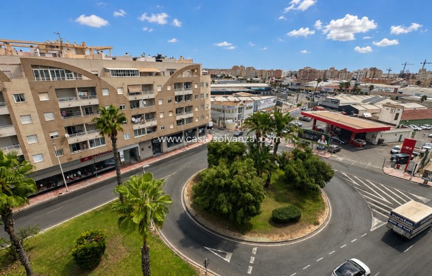 Revente - Appartement - Torrevieja - Torrevieja Centro
