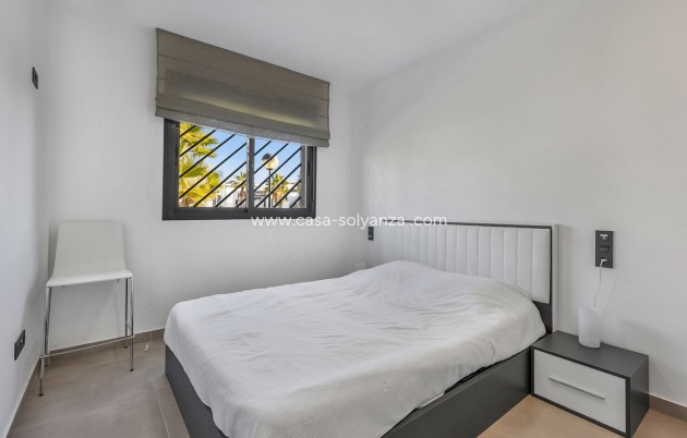 Resale - Apartment / flat - Orihuela - Punta Prima