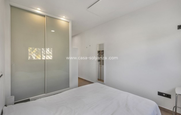 Resale - Apartment / flat - Orihuela - Punta Prima