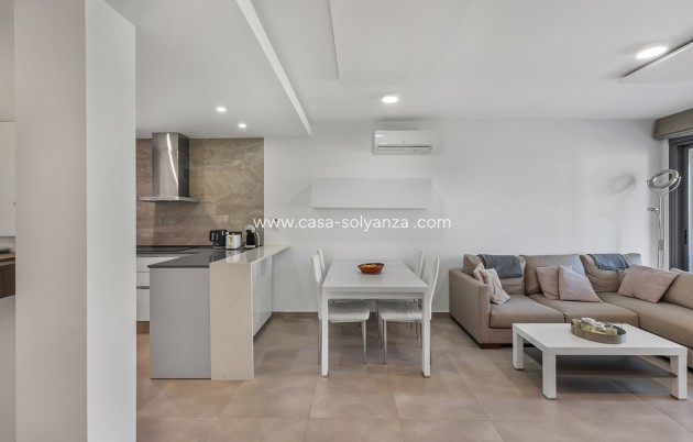 Resale - Apartment / flat - Orihuela - Punta Prima