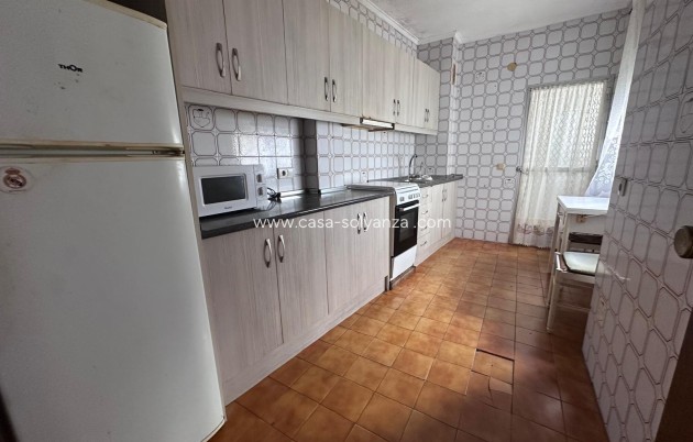 Resale - Apartment / flat - Torrevieja