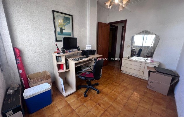 Resale - Apartment / flat - Torrevieja