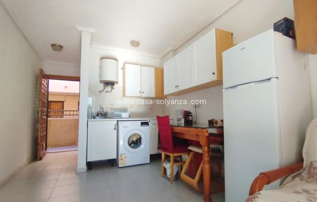 Resale - Apartment / flat - Torrevieja - Costa Blanca