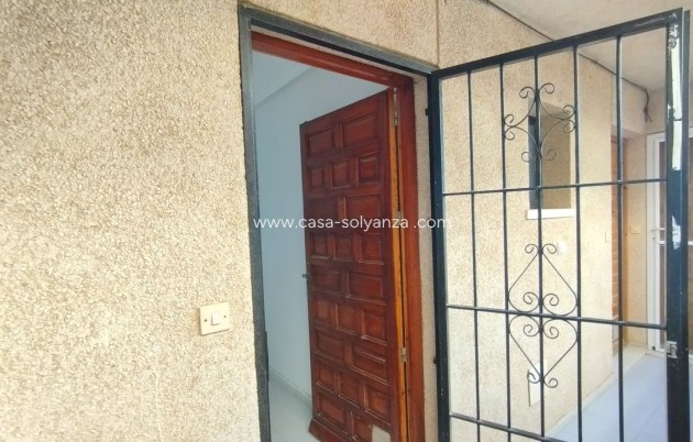 Resale - Apartment / flat - Torrevieja - Costa Blanca