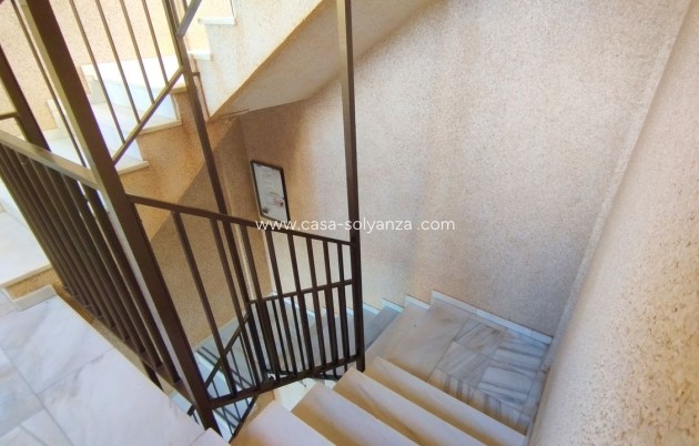 Resale - Apartment / flat - Torrevieja - Costa Blanca