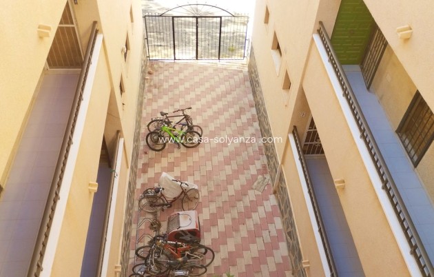 Resale - Apartment / flat - Torrevieja - Costa Blanca