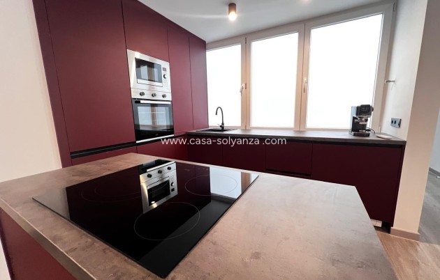 Resale - Apartment / flat - Torrevieja - Estacion Autobuses
