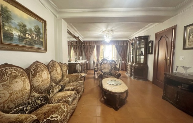Revente - Appartement - Torrevieja - Torrevieja Centro