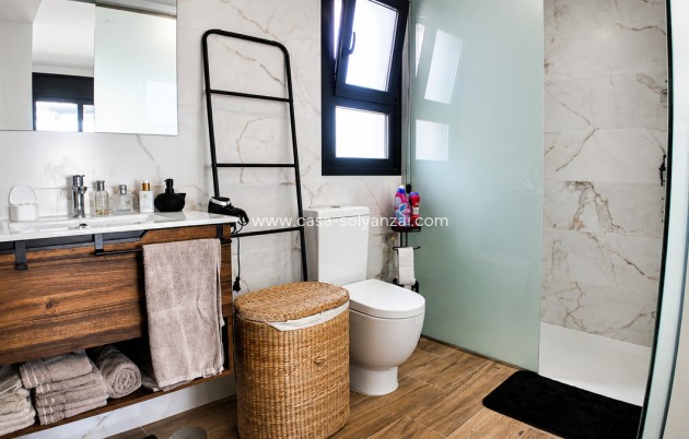 Resale - Apartment / flat - Orihuela - Villamartin