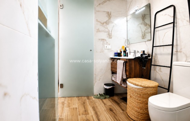 Resale - Apartment / flat - Orihuela - Villamartin