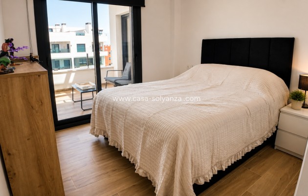 Resale - Apartment / flat - Orihuela - Villamartin