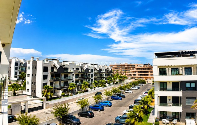 Resale - Apartment / flat - Orihuela - Villamartin