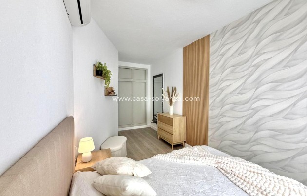 Revente - Appartement - Torrevieja - Playa del Cura