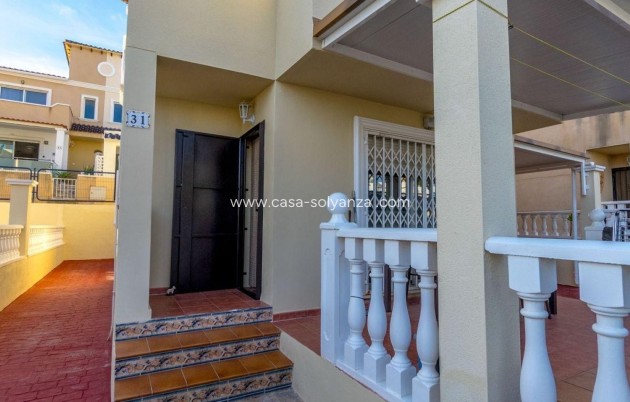 Wiederverkauf - Villa - Orihuela Costa - Costa Blanca