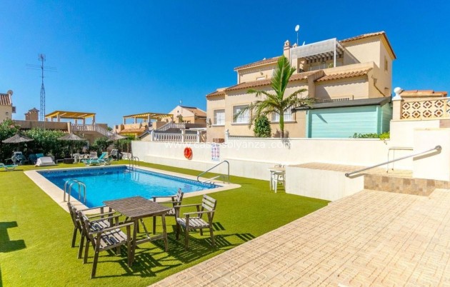 Wiederverkauf - Villa - Orihuela Costa - Costa Blanca