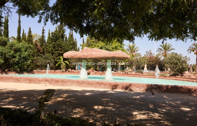 Resale - Apartment / flat - Alicante City - Parque de las Naciones