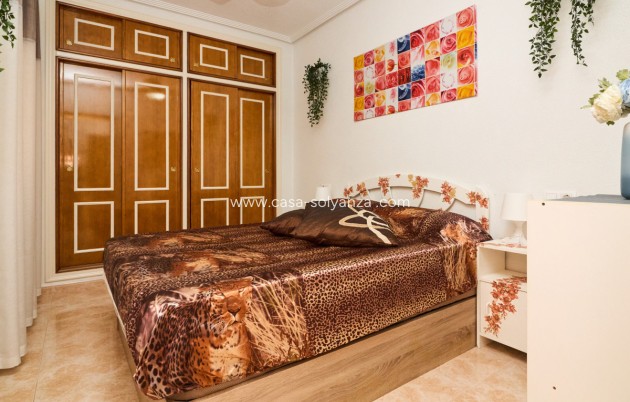 Resale - Apartment / flat - Alicante City - Parque de las Naciones
